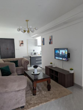 Hosted by Pauline Goldpark Kilimani 2 bedroom